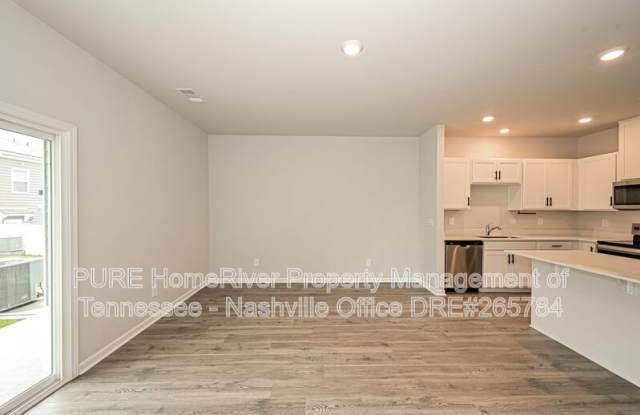 405 Augustine Dr Gallery 4