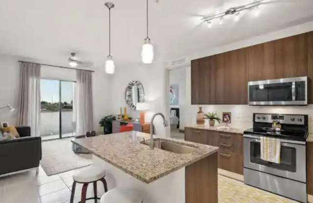 3300 NW 87th Ave. photos photos