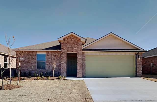 Spacious 4 Bedroom 2 Bath Home in Mustang Schools photos photos