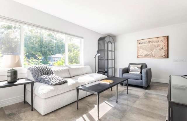 1205 W ADALEE STREET - 1205 West Adalee Street, Tampa, FL 33603