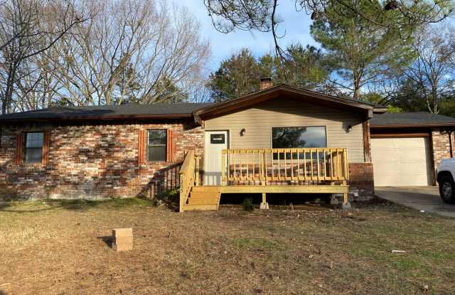 48 Hour Notice: Come take a look at this newly remodeled 3-bedroom, 2-bathroom home photos photos 48 Hour Notice: Come take a look at this newly remodeled 3-bedroom, 2-bathroom home photos photos