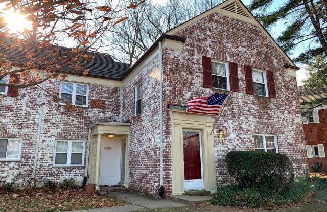 1132 VALLEY DRIVE - 1132 Valley Dr, Alexandria, VA 22305