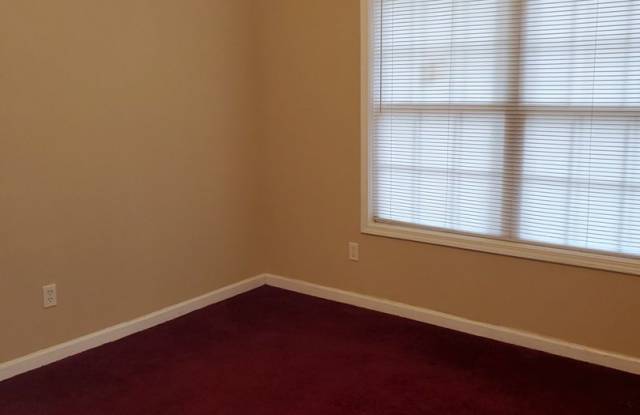 Beautiful 2 Bedroom 2 Bath Available 10/10/2025 photos photos