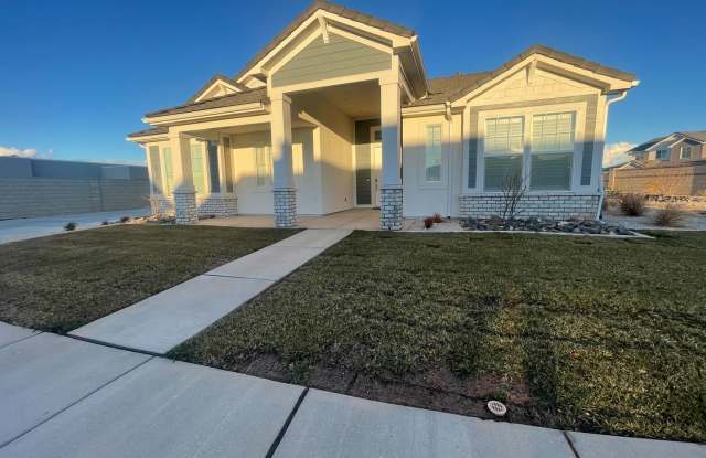 Home in Desert Color! photos photos