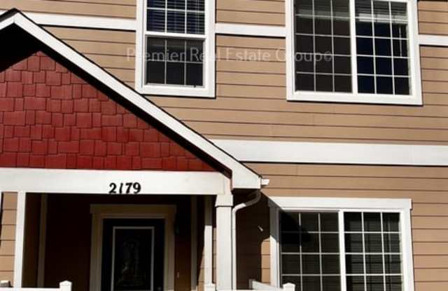2179 St Claire Park Alley photos photos