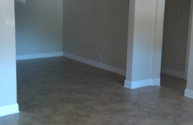 1015 W Coral St Gallery 3