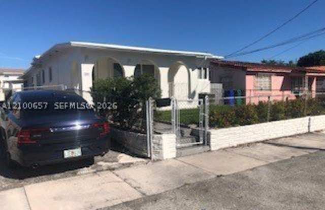99 NW 48th Ct Gallery 1