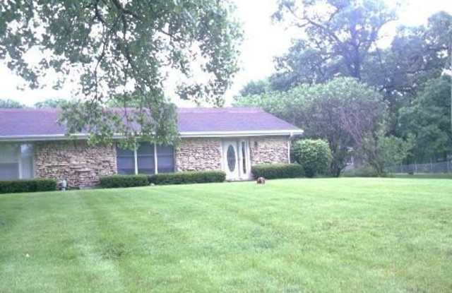 532 West Street unit: 4 photos photos