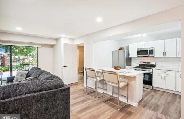 820 QUINCE ORCHARD BLVD #102 Gallery 2