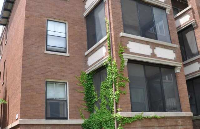 3702 N. Fremont photos photos