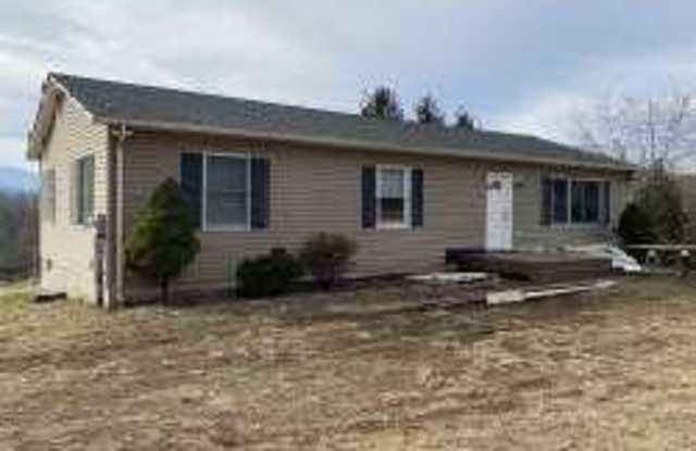 1561 CARPERS Pike - 1561 Carpers Pike, Frederick County, VA 22637