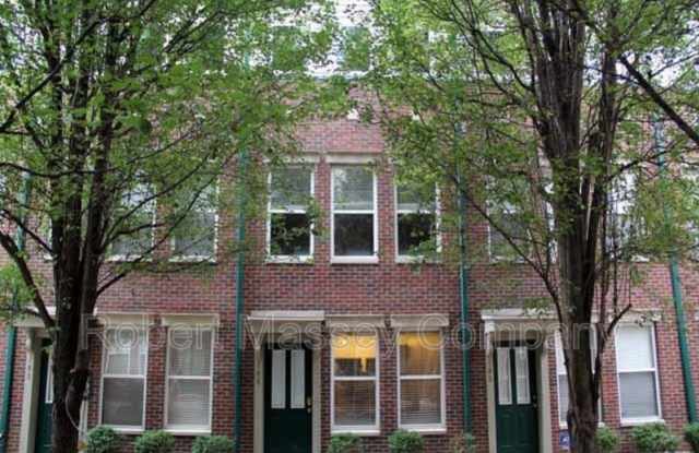 951 Baxter Avenue photos photos