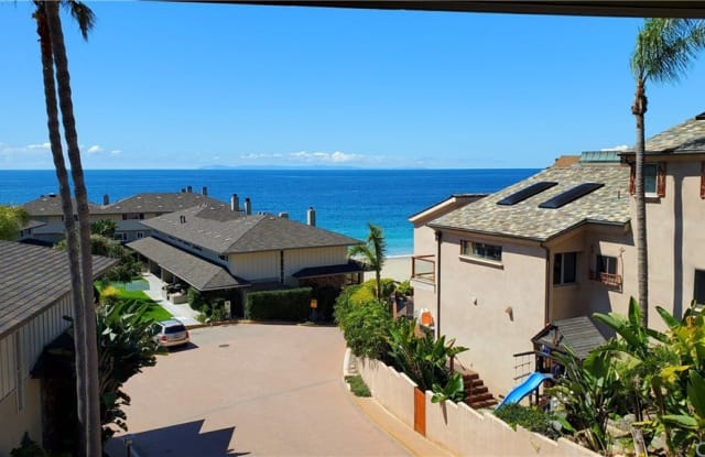 64 Blue Lagoon - 64 Blue Lagoon, Laguna Beach, CA 92651