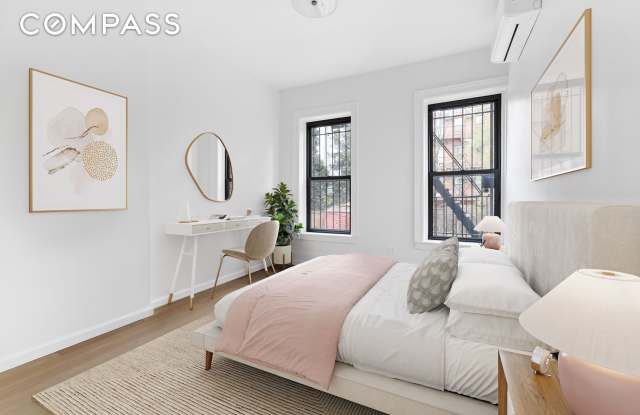 87 Saint Marks Place Gallery 3