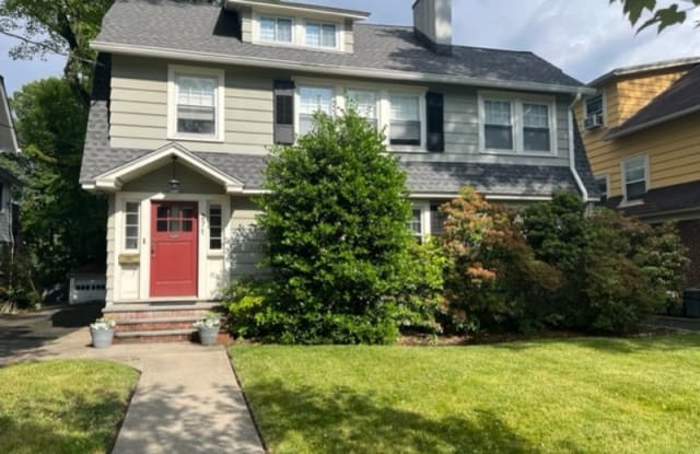 271 Park St - 271 Park Street, Upper Montclair, NJ 07043