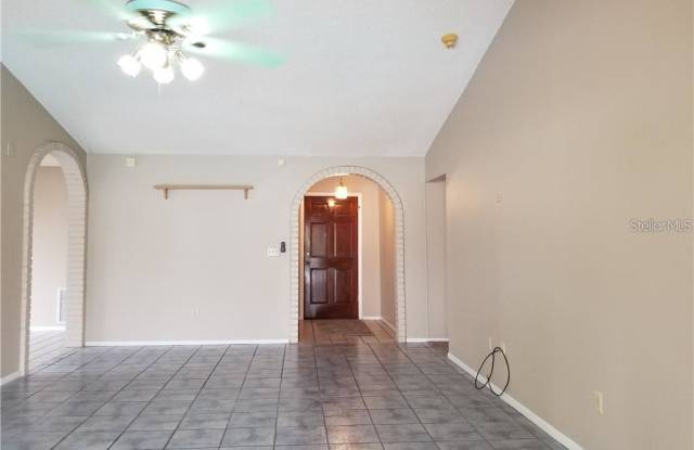 552 HOLBROOK CIRCLE Gallery 3
