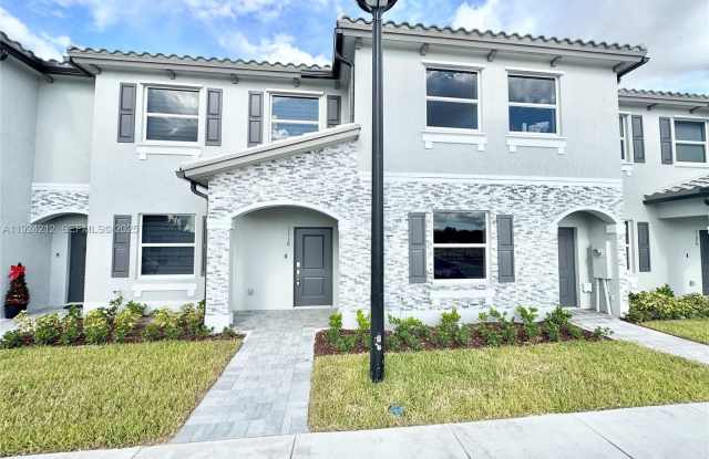 1116 SE 3rd Ter photos photos