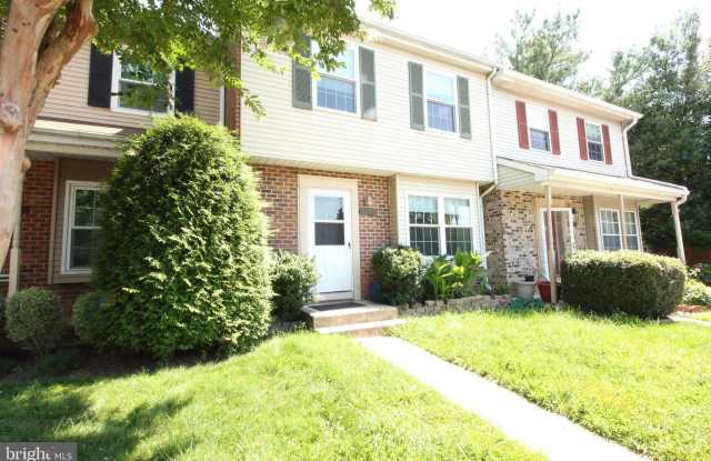 19539 FETLOCK DRIVE photos photos