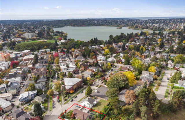 350 NE 76th St - 350 Northeast 76th Street, Seattle, WA 98115