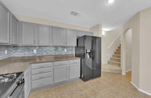 7326 Padleymor Street Gallery 4