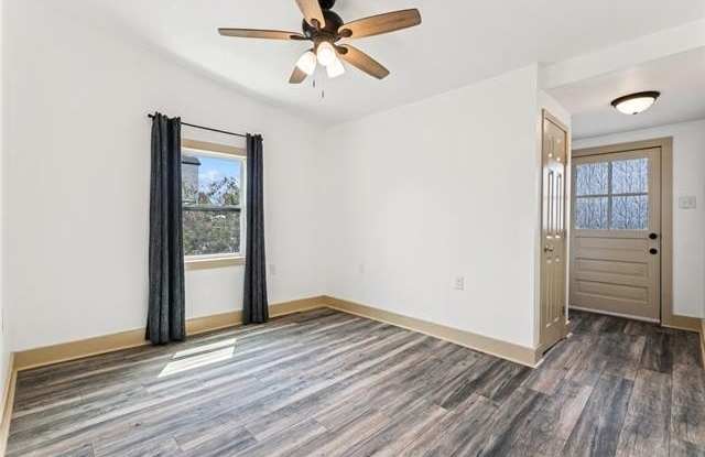 843 ELMIRA Avenue Gallery 3
