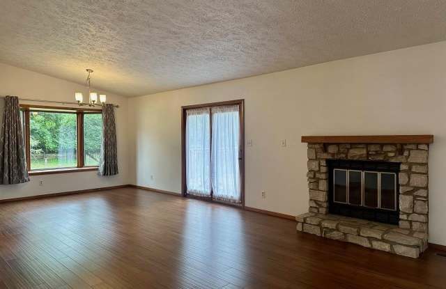 1830 E Thornton Drive Gallery 4