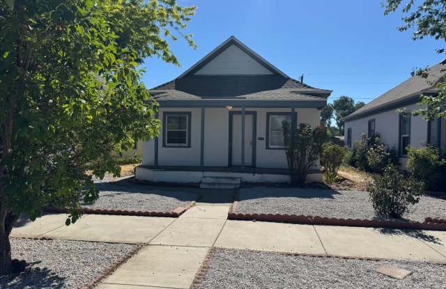 Downtown Sparks 3-bedroom 1 bath- pets welcome! photos photos Downtown Sparks 3-bedroom 1 bath- pets welcome! photos photos