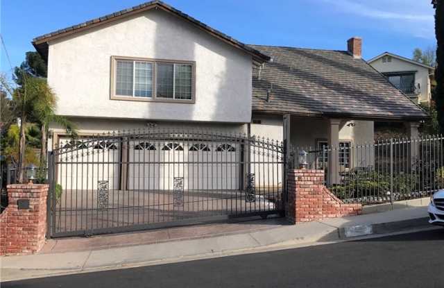4600 Poe Avenue - 4600 Poe Avenue, Los Angeles, CA 91364