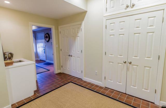 43 MILLSTONE LN Gallery 3