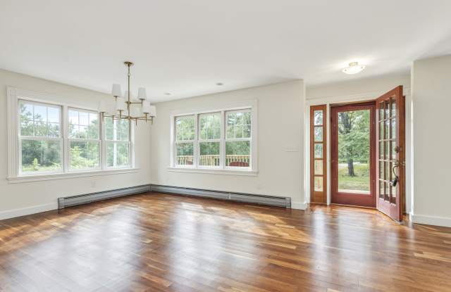 53 Hannaford Cove Road Gallery 3