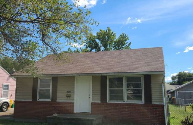 Pet Freindly Single Family 2 Bedroom photos photos