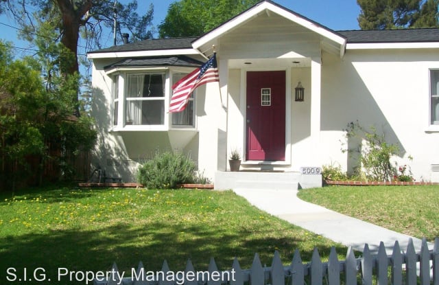 5009 La Crescenta Avenue - 5009 La Crescenta Avenue, La Crescenta-Montrose, CA 91214
