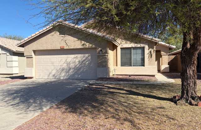 2300 E 37th Ave photos photos