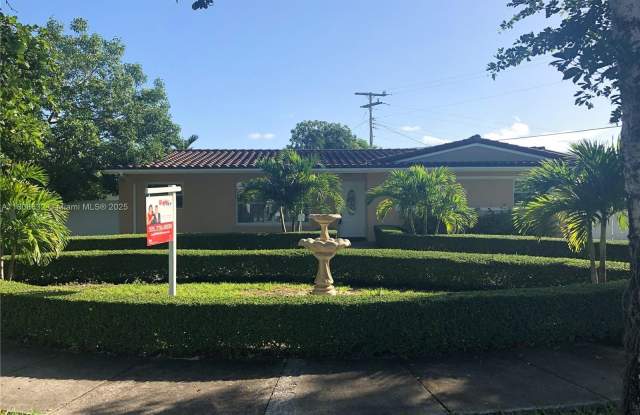 11191 SW 63rd Ter Gallery 2