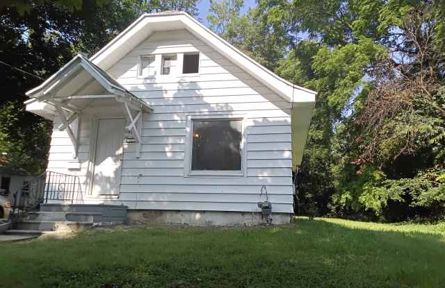 1913 Vermont Ave photos photos