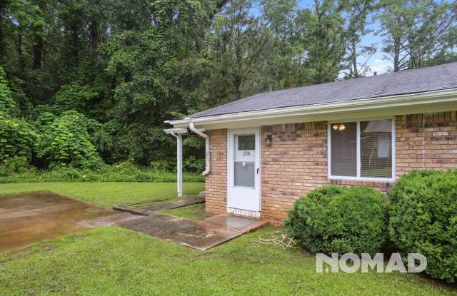 Charming 2BR Duplex in Fairburn photos photos