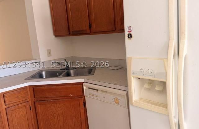 13785 Bottlebrush Court Ct Gallery 2