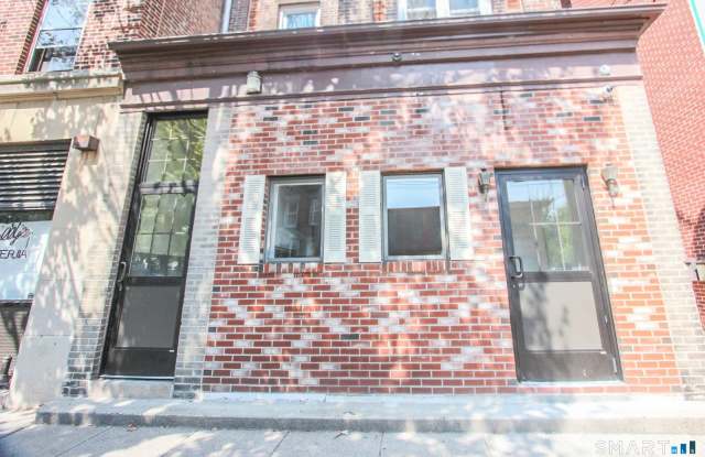 235 Wooster Street Gallery 1