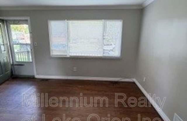 291 W Yale Ave Gallery 2