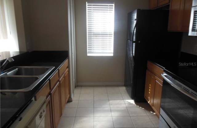 220 HARDCASTLE PLACE Gallery 2