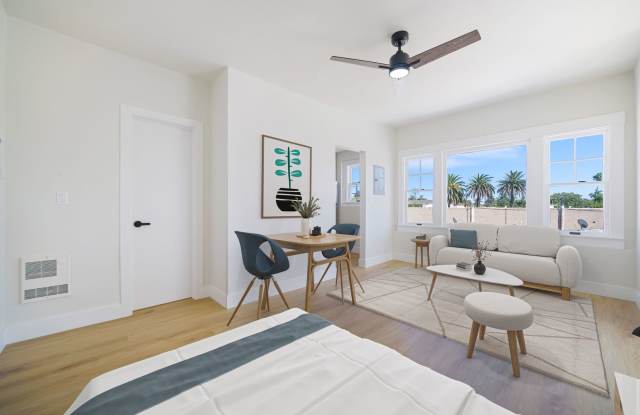 1037 E 1st Street photos photos