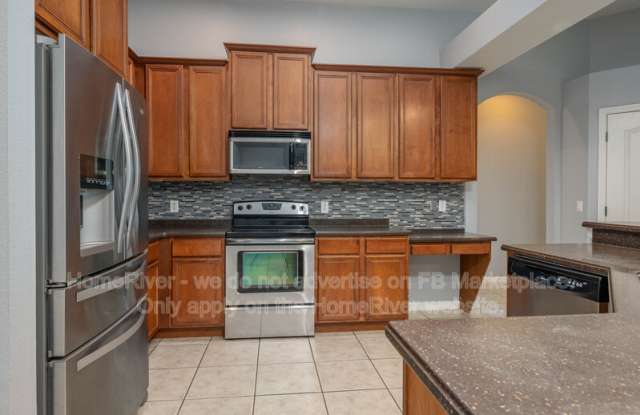 5042 Whitewater Way Gallery 3