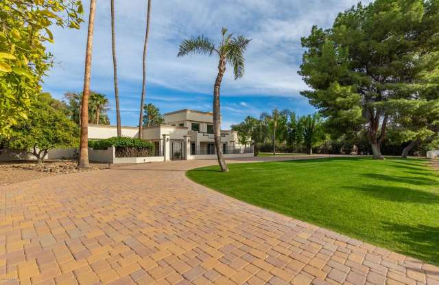 11409 N SAINT ANDREWS Way Gallery 3
