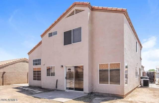 8526 W cambridge Avenue Gallery 2