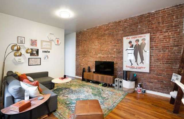 268 West 132nd Street Gallery 3