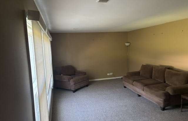 315 East Kenilworth Avenue - 2 Gallery 4