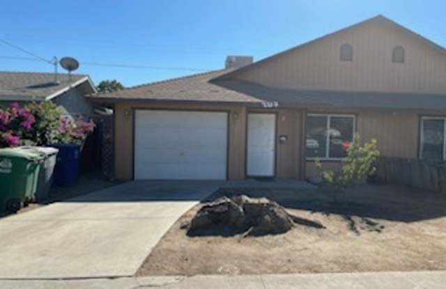 2-Bedroom, 1-Bathroom Home for Rent in Dos Palos Move-In Ready! photos photos