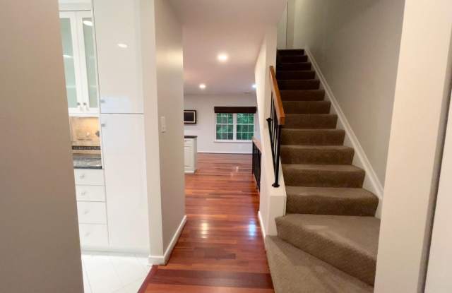10378 BRIDGETOWN PLACE Gallery 2