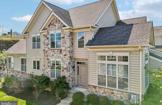 3045 RAINER ROAD photos photos