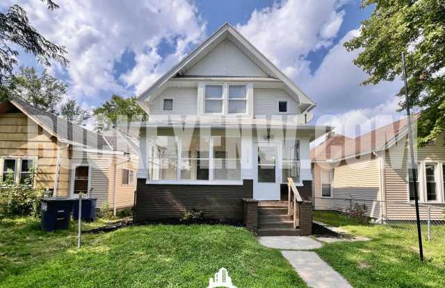 3 Bedroom House - South Side Neighborhood photos photos 3 Bedroom House - South Side Neighborhood photos photos